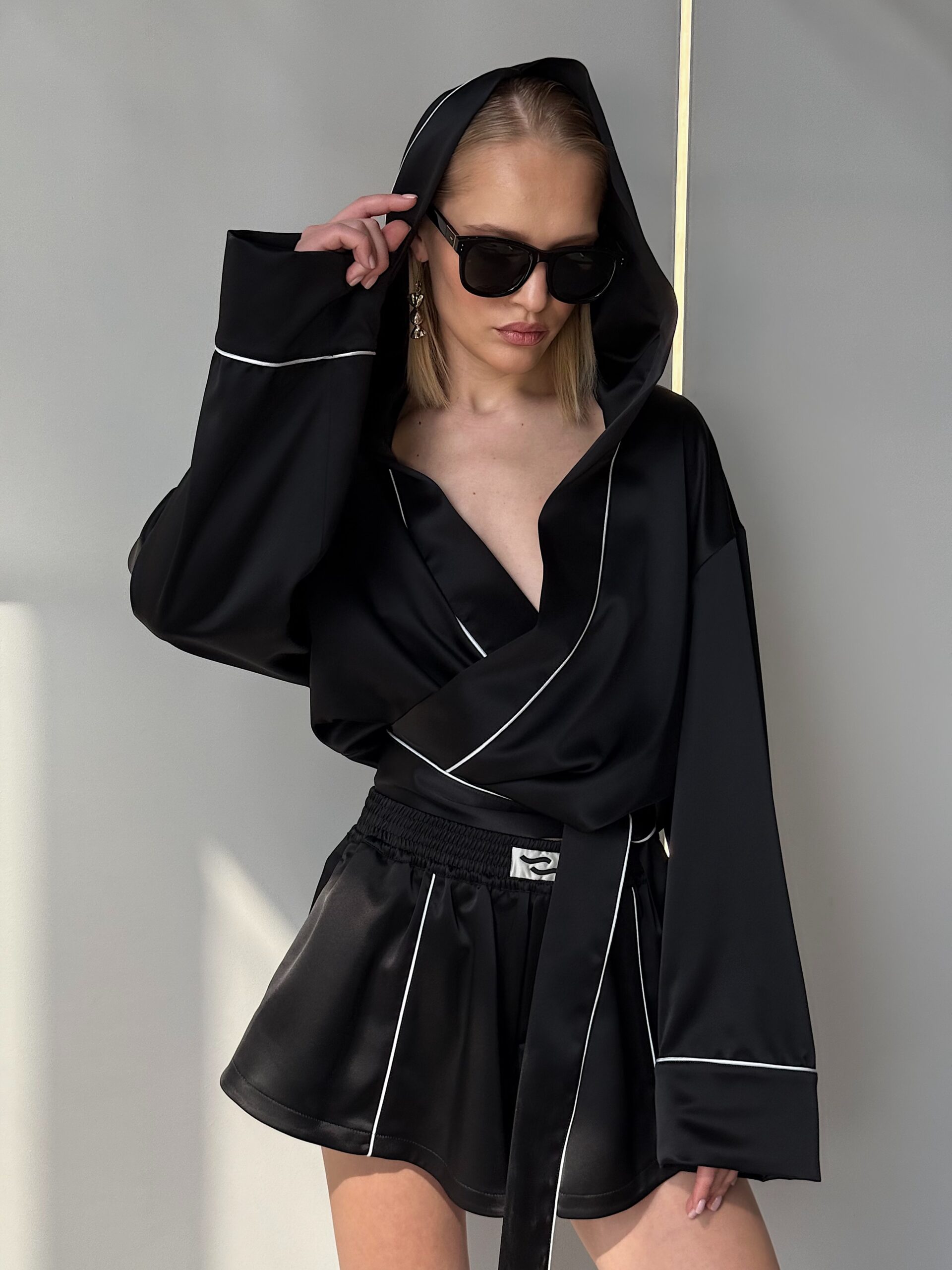 Очки Edson D-Frame Sunglasses in Black — изображение 7