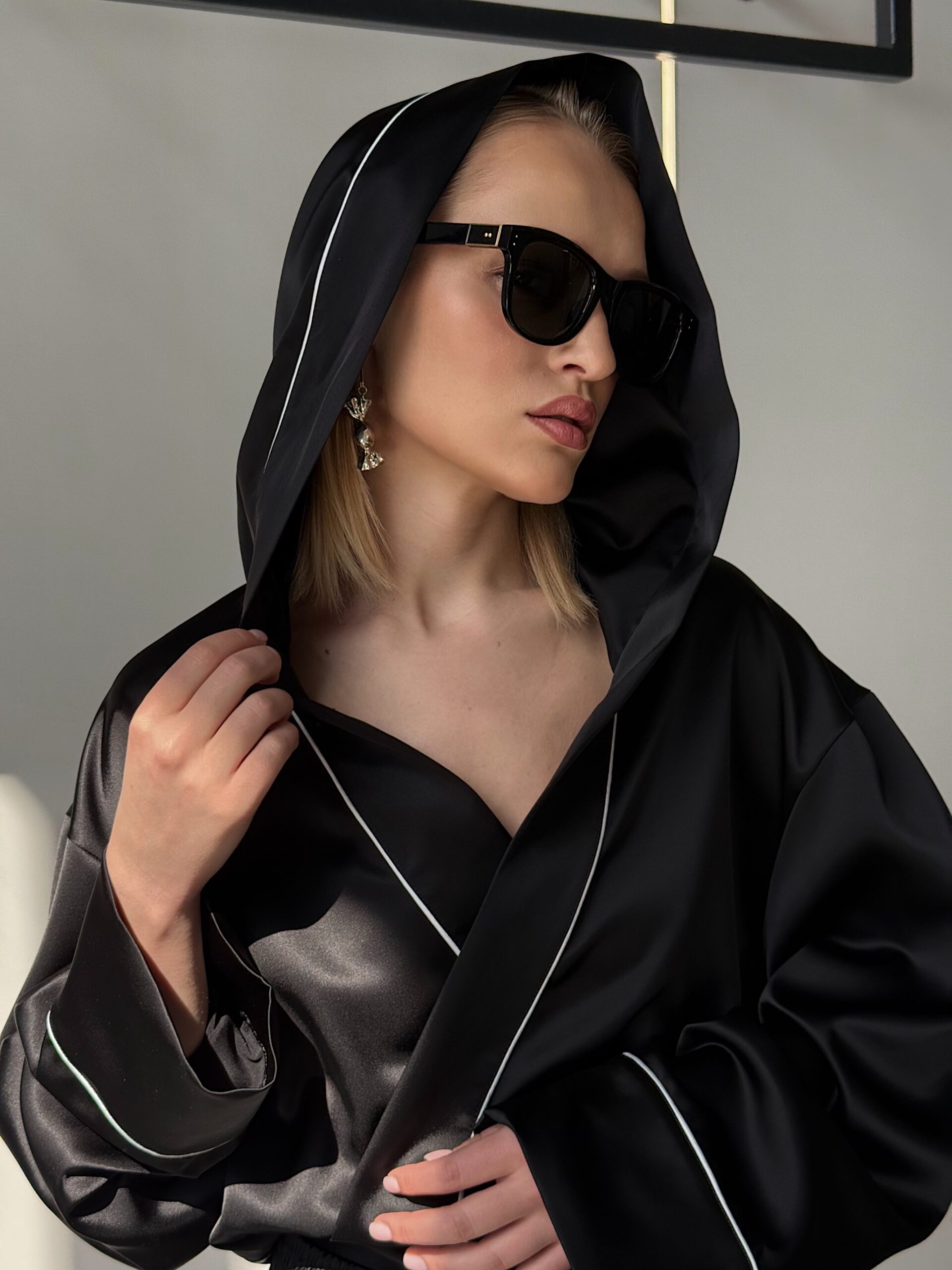 Очки Edson D-Frame Sunglasses in Black — изображение 8